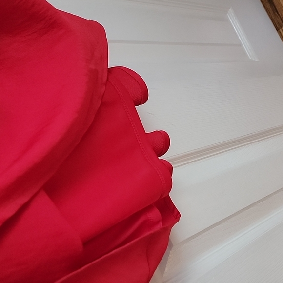 NWT Sexy Express Red Cold Shoulder Midi Dress Size Large - Picture 5 of 5